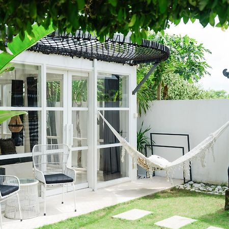 White Palm Hotel Uluwatu Bali Jimbaran Екстериор снимка